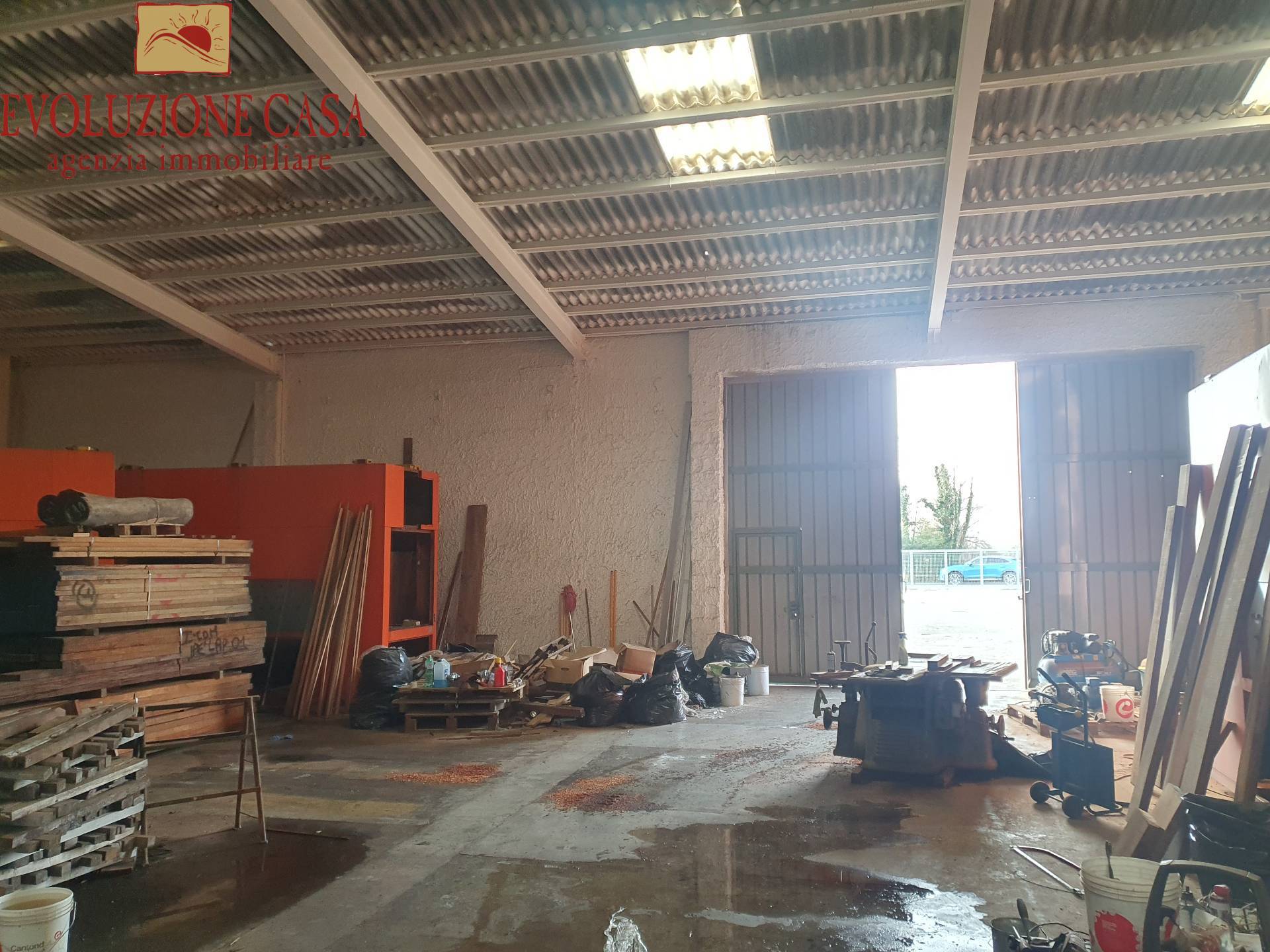 Capannone in vendita a Fiumicello Villa Vicentina