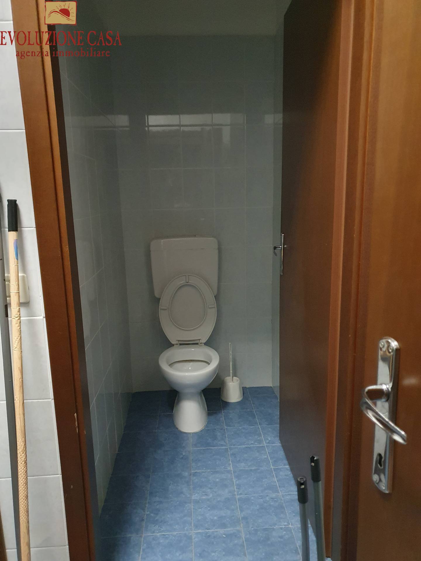 Locale commerciale in vendita a Fiumicello Villa Vicentina