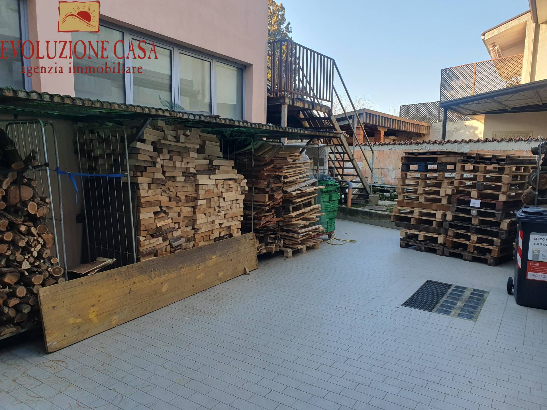 Locale commerciale in affitto a San Pier d'Isonzo