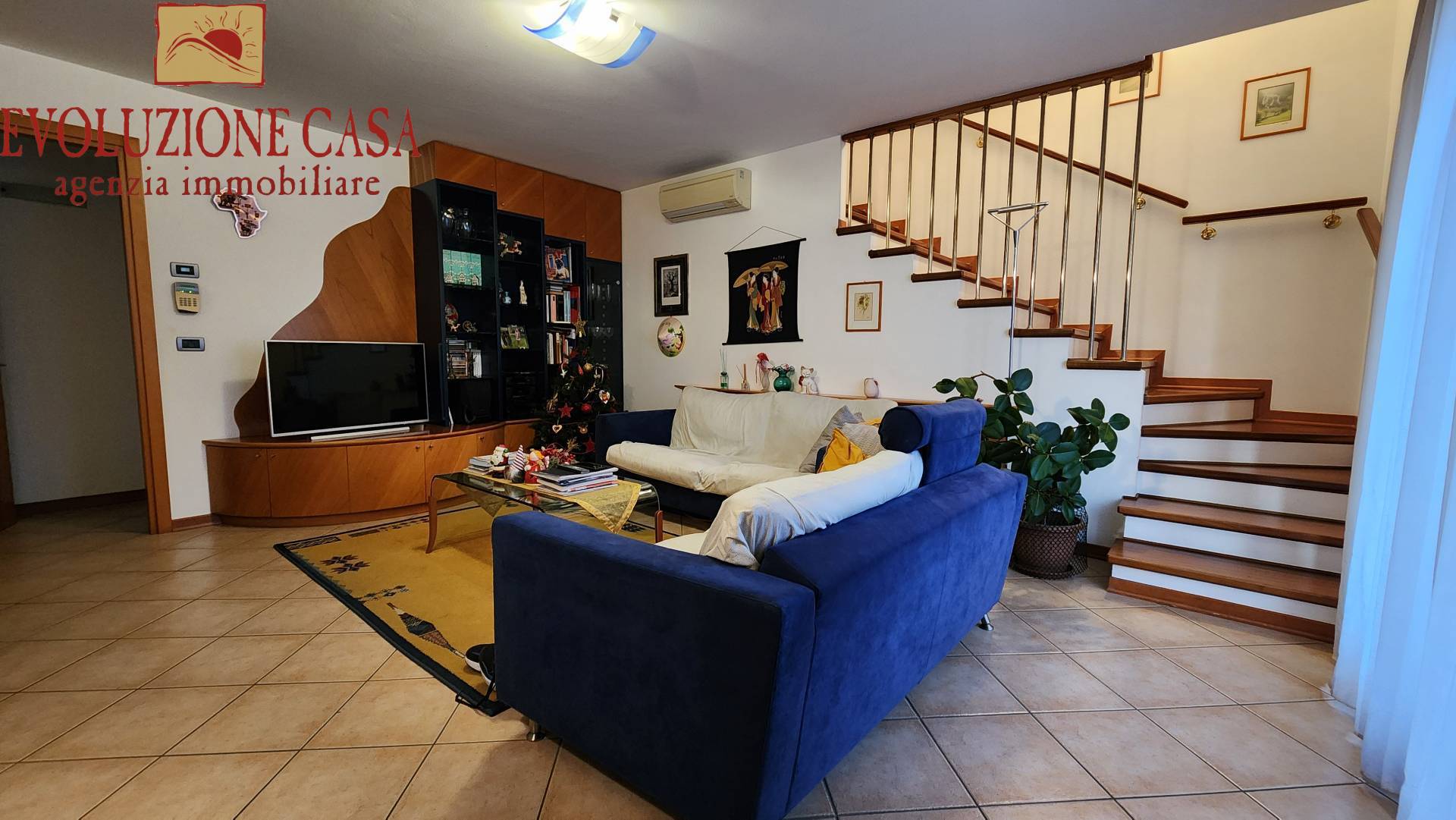 Casa accostata in vendita a Romans d'Isonzo