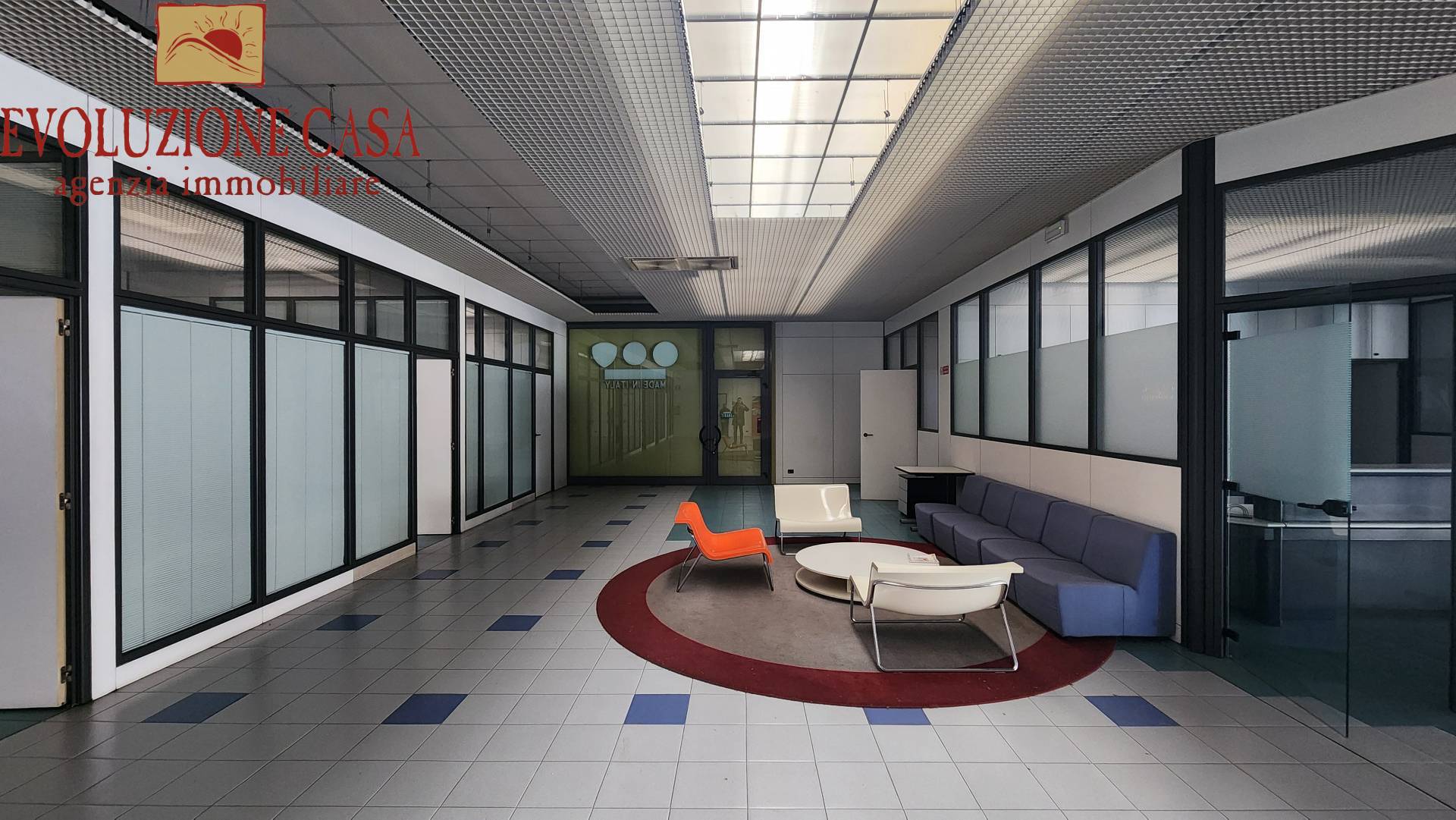 Locale commerciale in vendita a Cormons