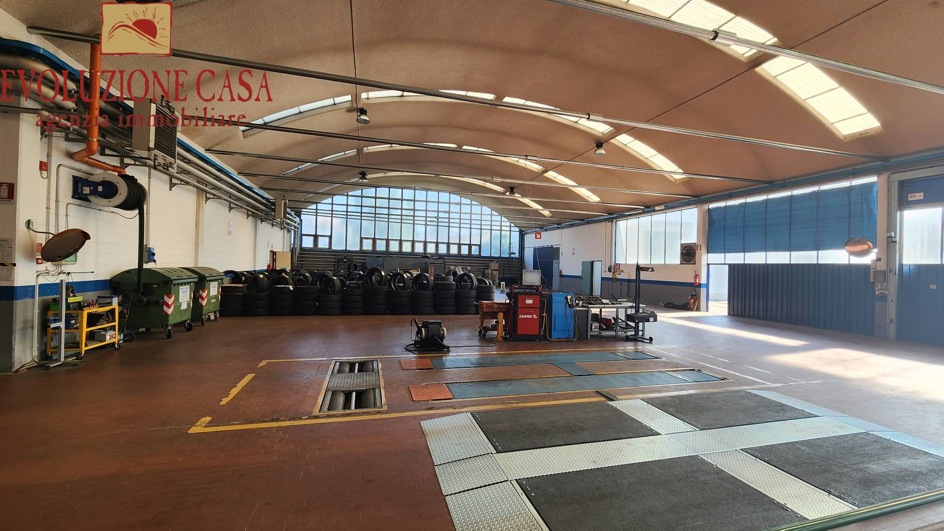 Locale commerciale in vendita a Cormons