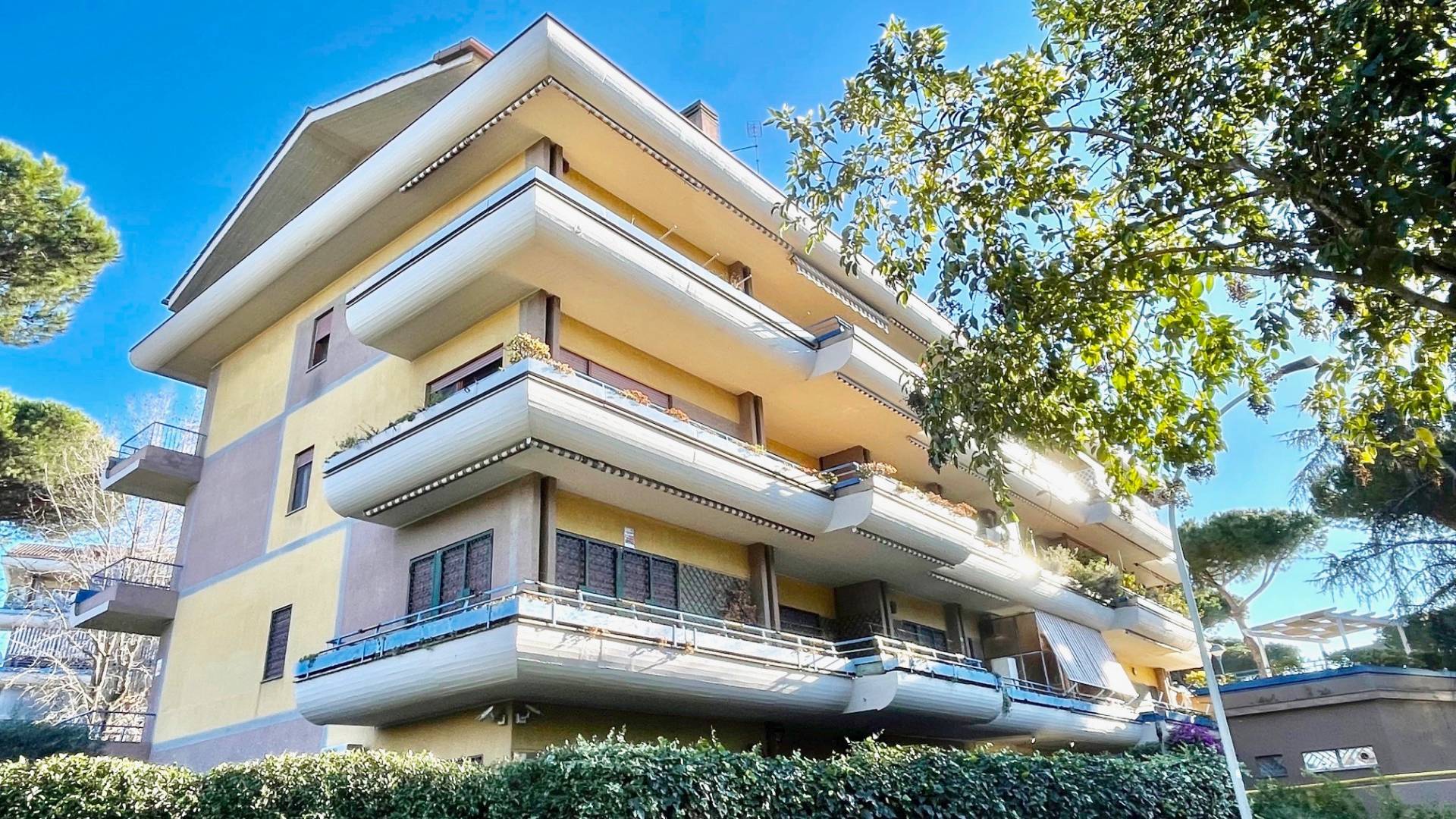 APPARTAMENTO in vendita a Roma, Axa