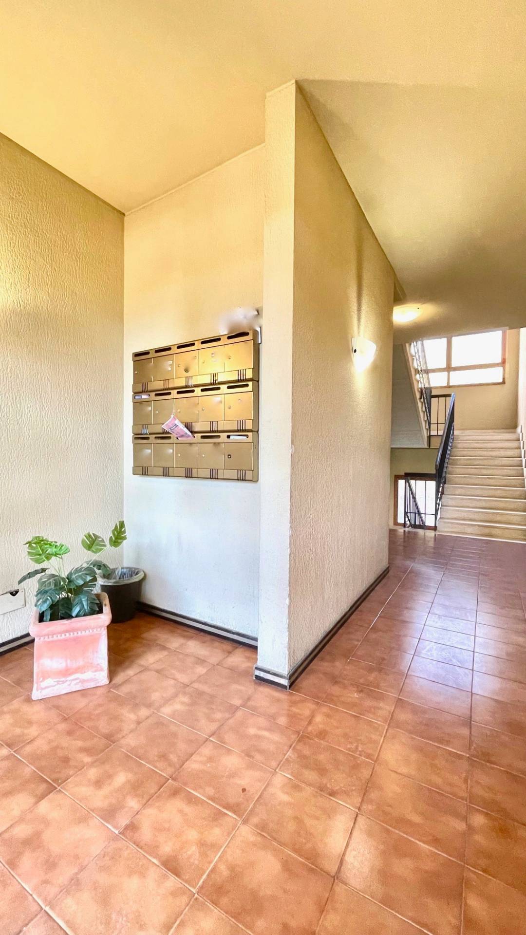 APPARTAMENTO in vendita a Roma, Axa