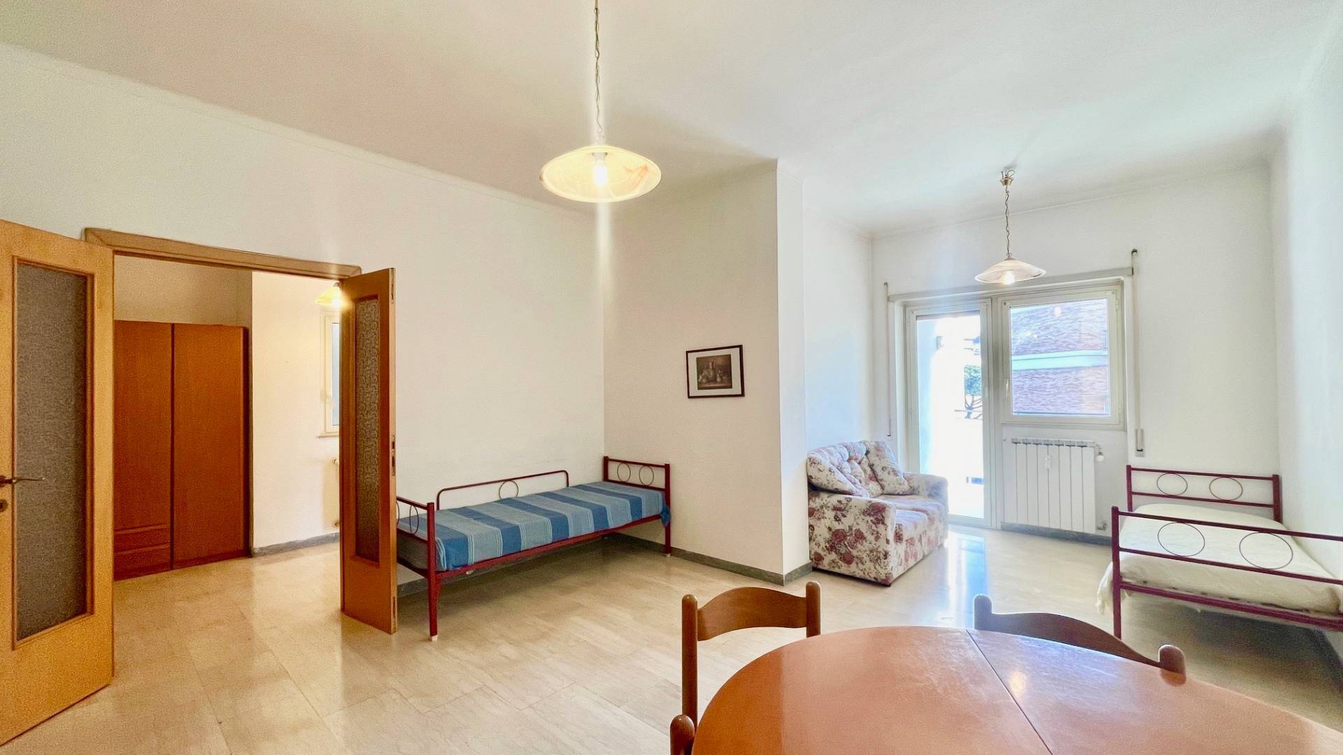 APPARTAMENTO in vendita a Roma, Ostia