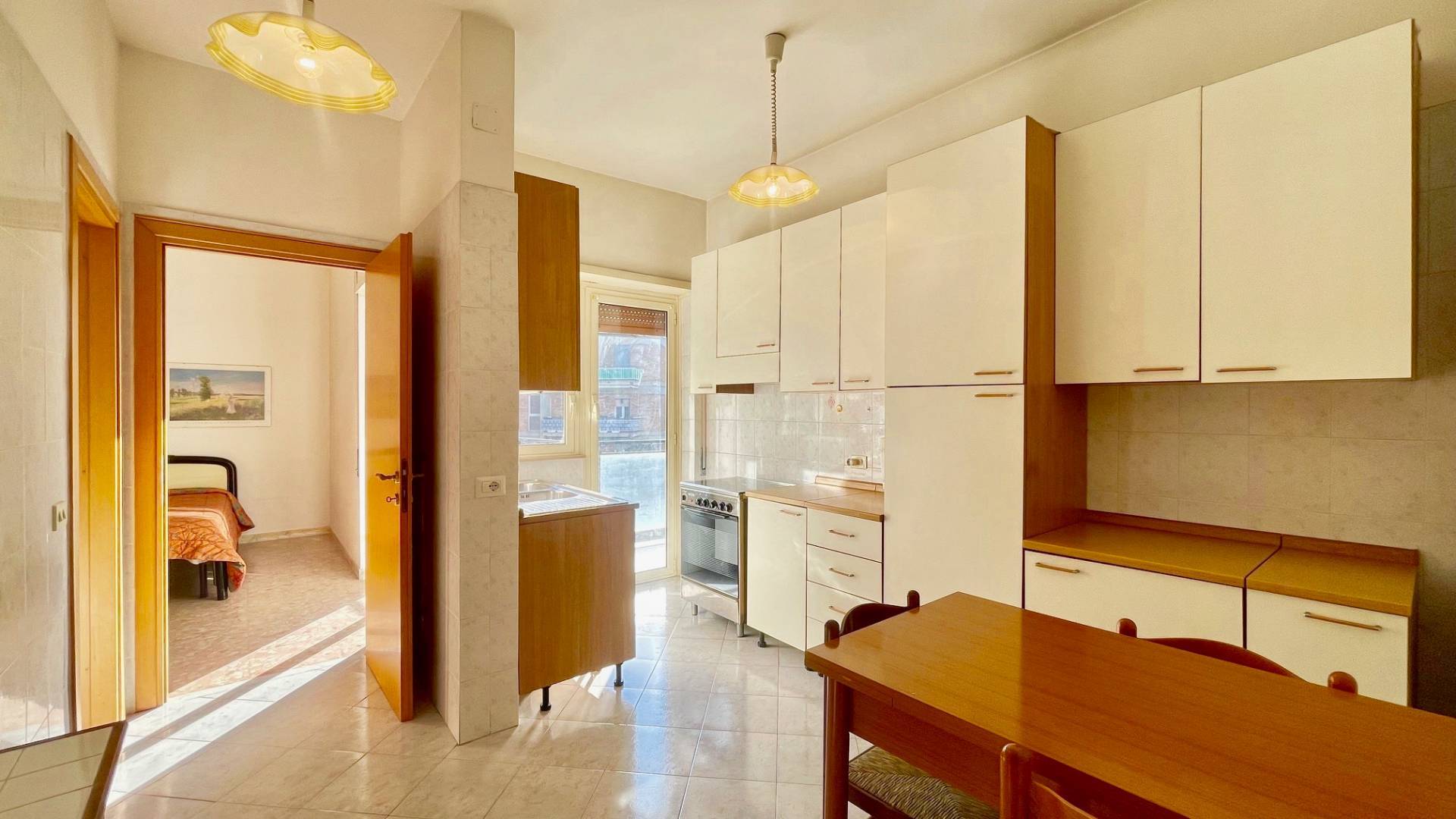 APPARTAMENTO in vendita a Roma, Ostia