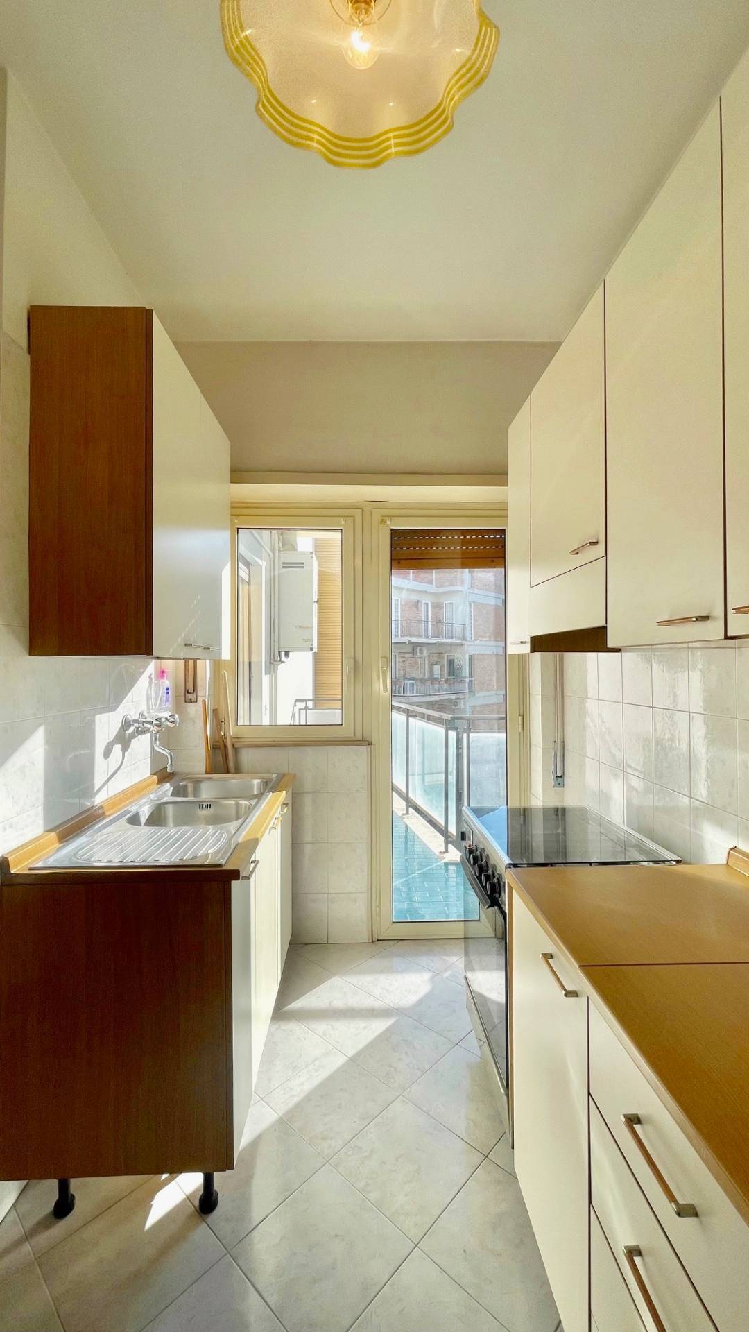 APPARTAMENTO in vendita a Roma, Ostia