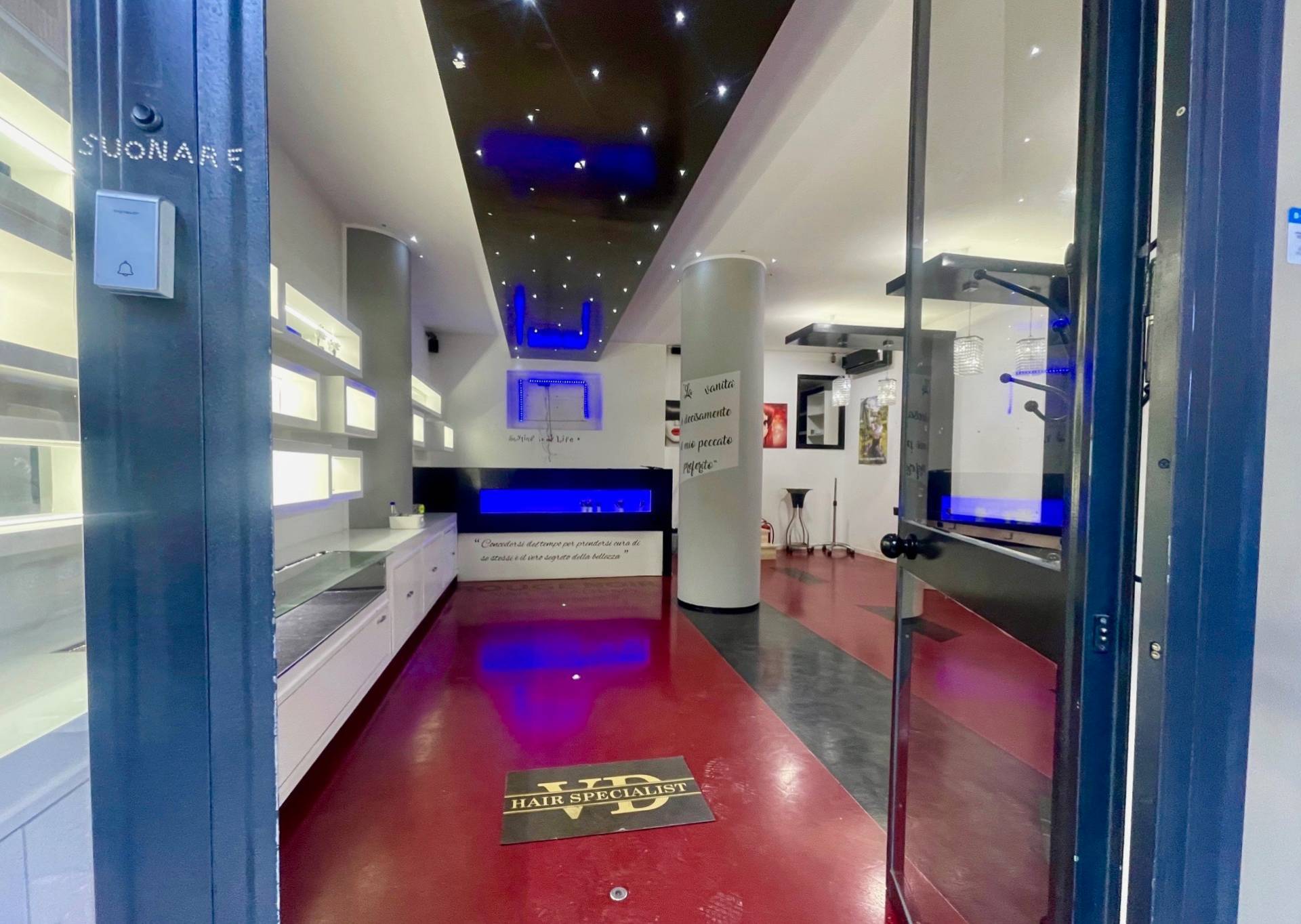 LOCALE COMMERCIALE in affitto a Roma, Ostia