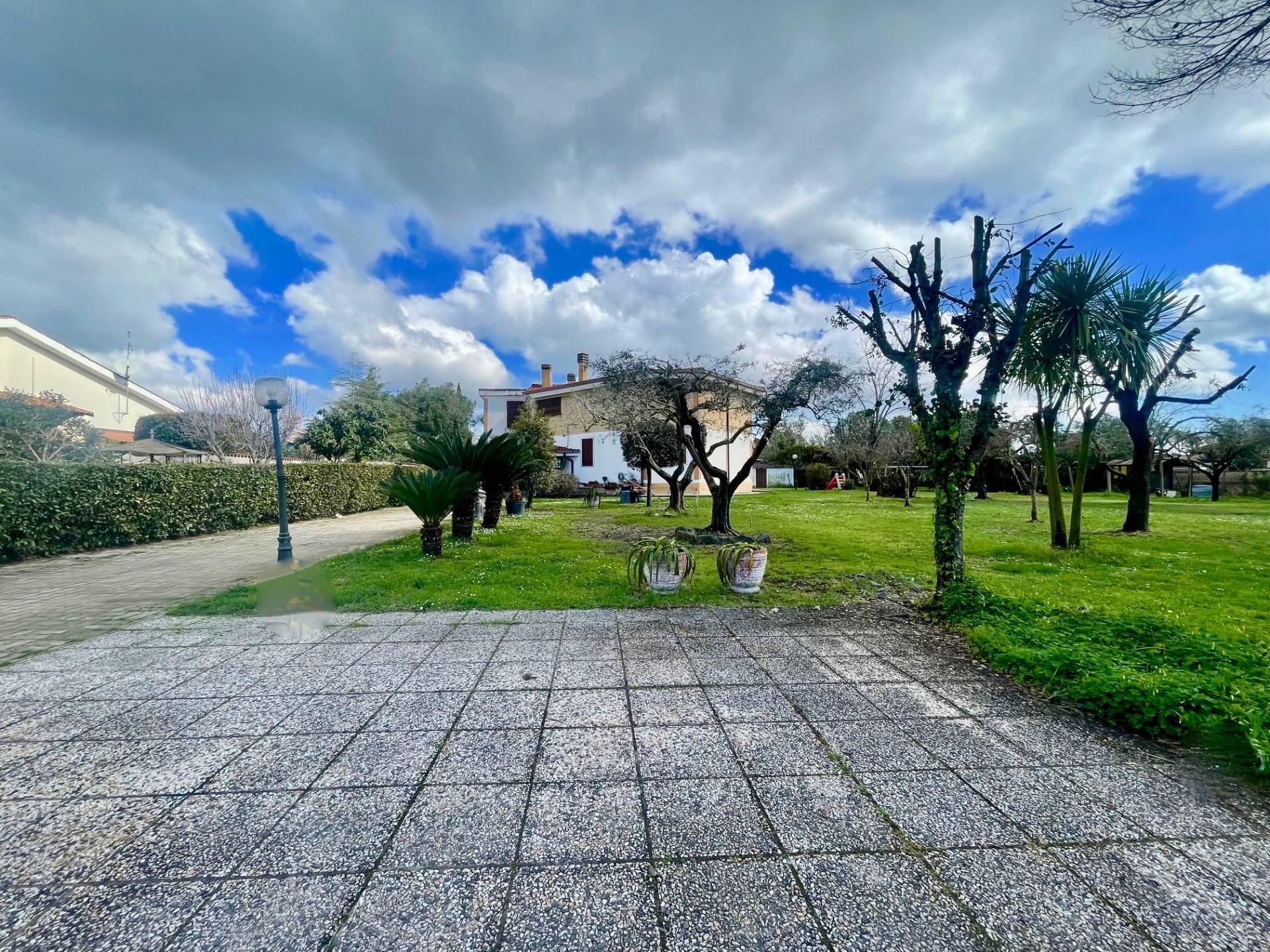 VILLA in vendita a Roma, Infernetto