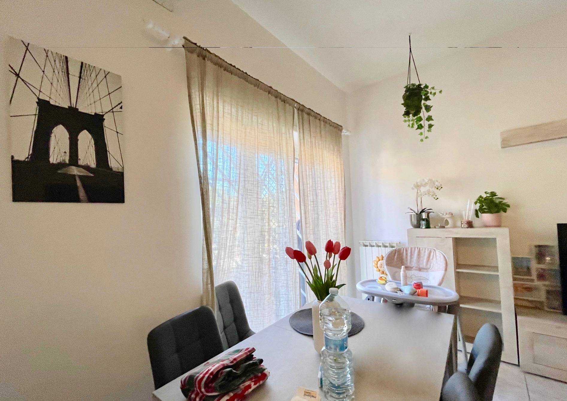 APPARTAMENTO in vendita a Roma, Axa