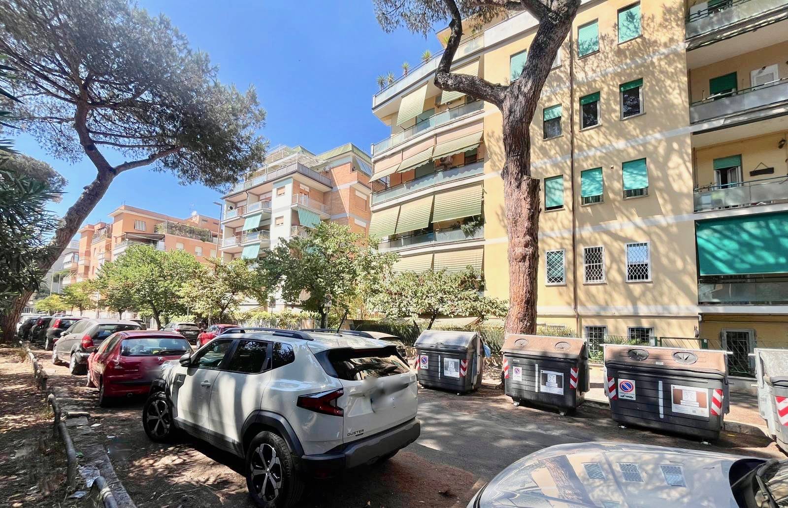 APPARTAMENTO in affitto a Roma