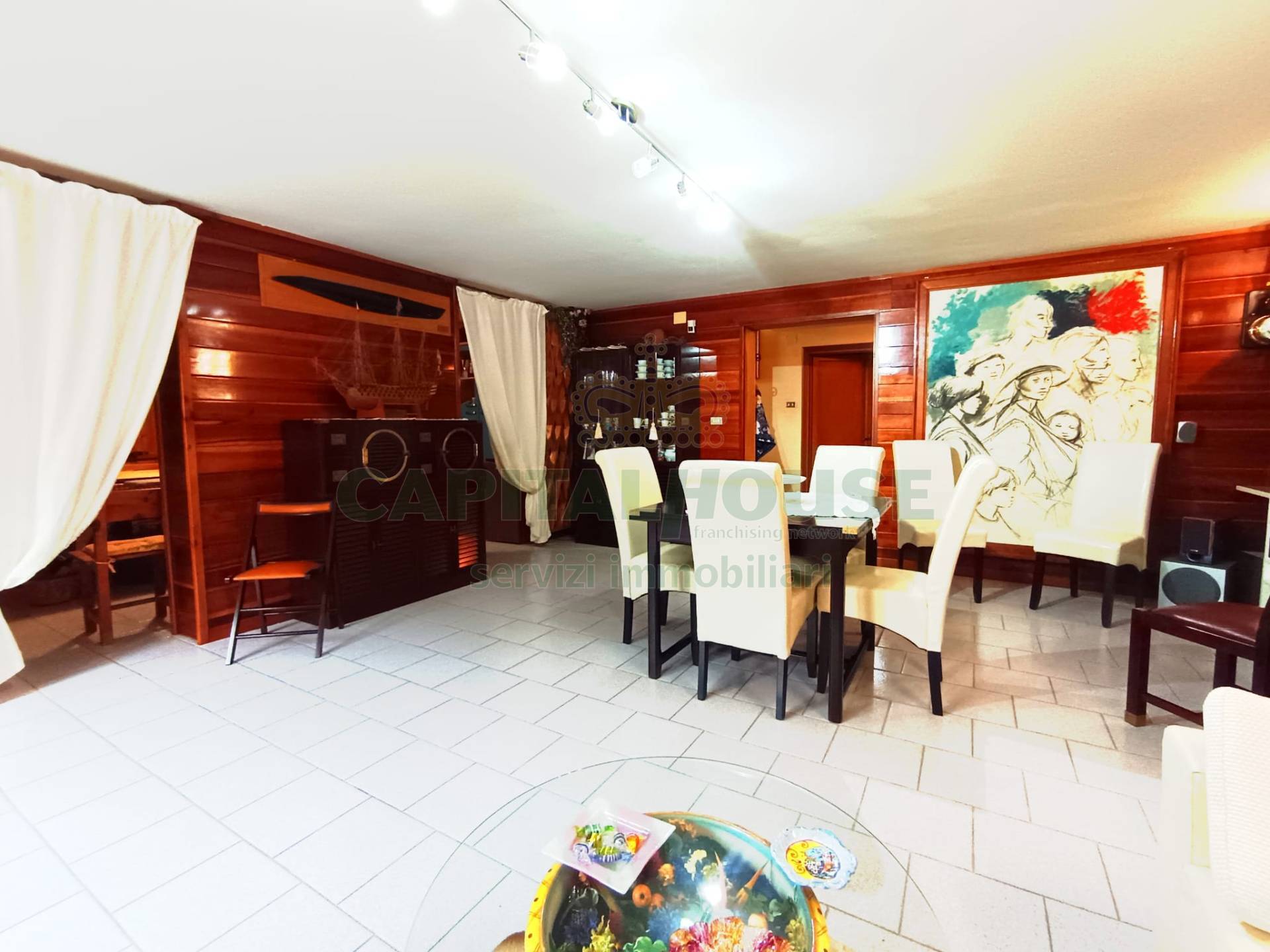 Villa in vendita a Massarosa