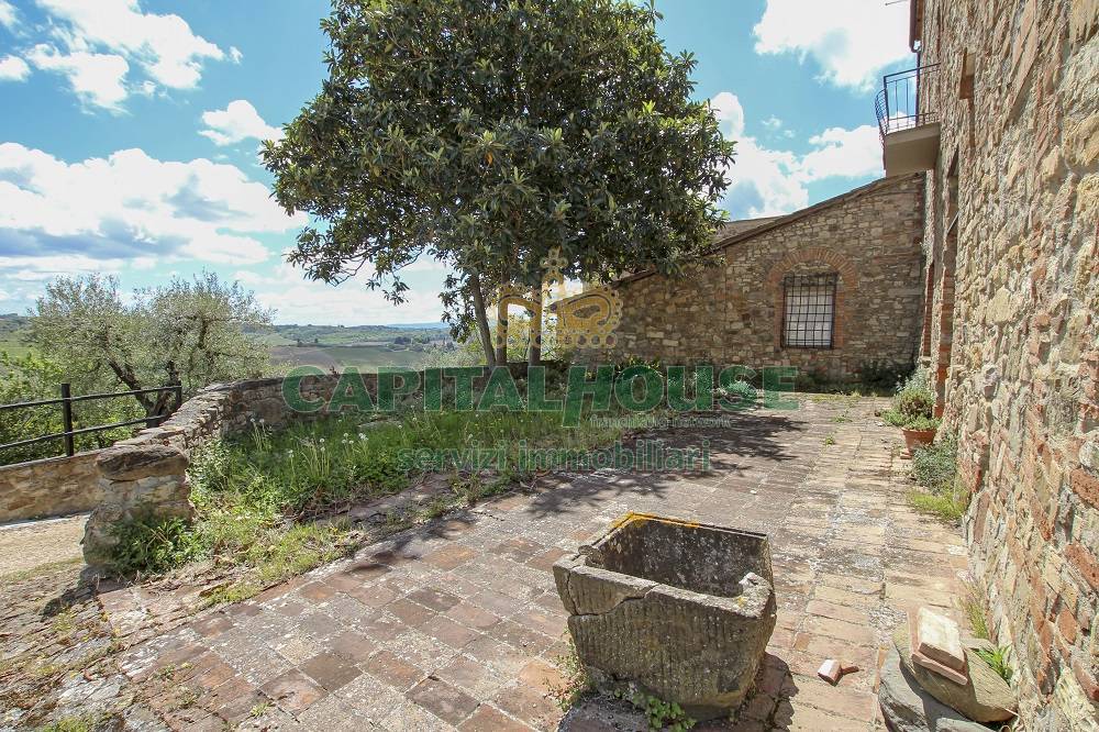Casa colonica in vendita a Poggibonsi
