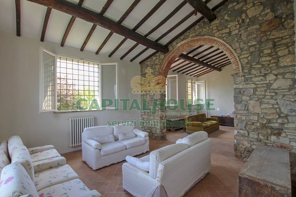 Casa colonica in vendita a Poggibonsi