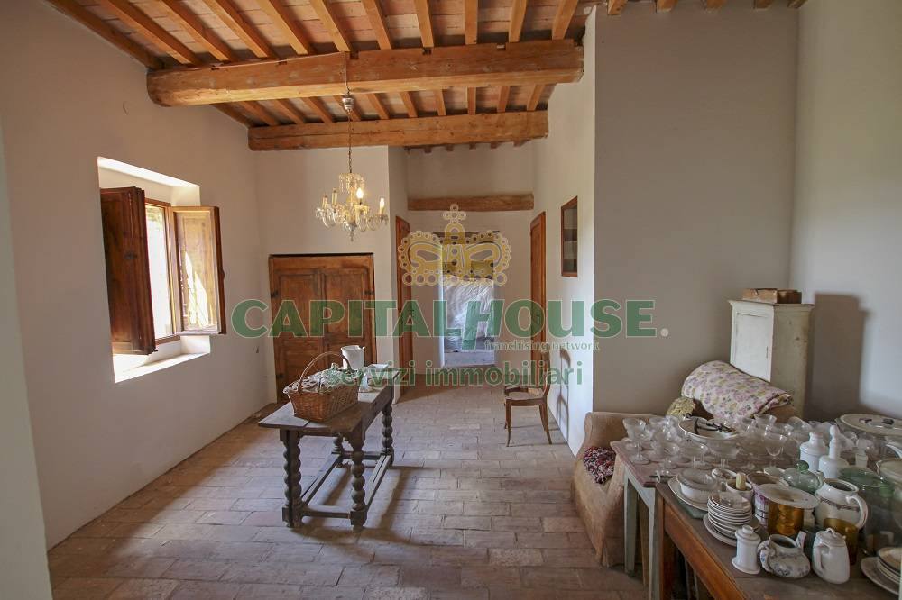 Casa colonica in vendita a Poggibonsi