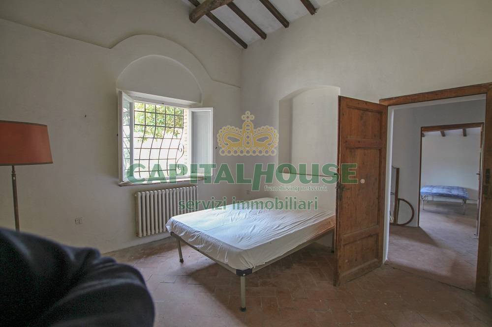 Casa colonica in vendita a Poggibonsi