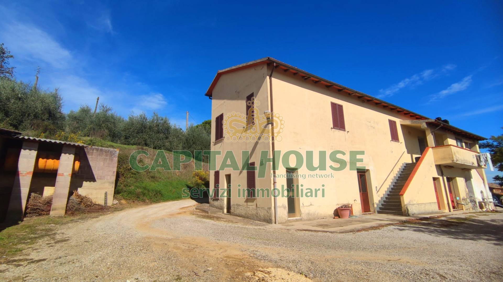 Casa colonica in vendita a San Gimignano
