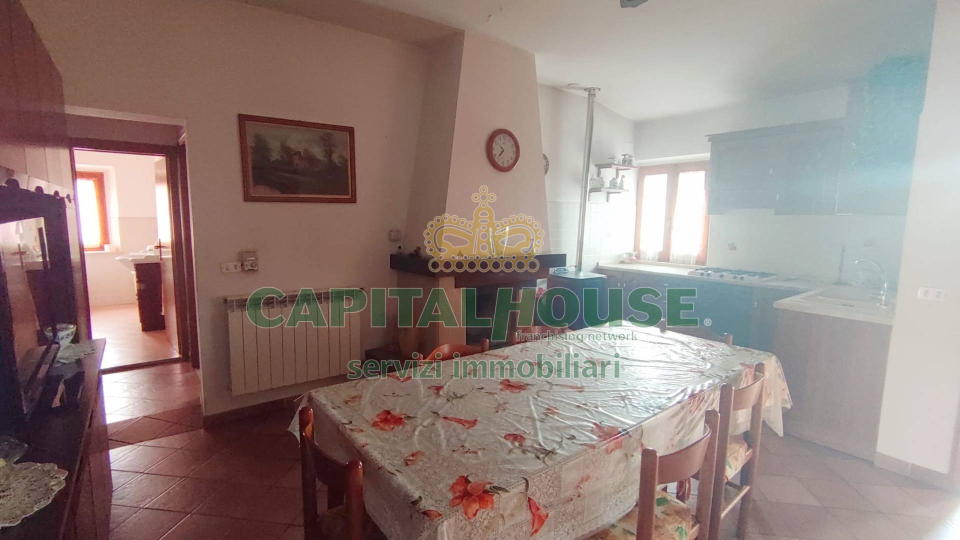 Appartamento in vendita a Gambassi Terme