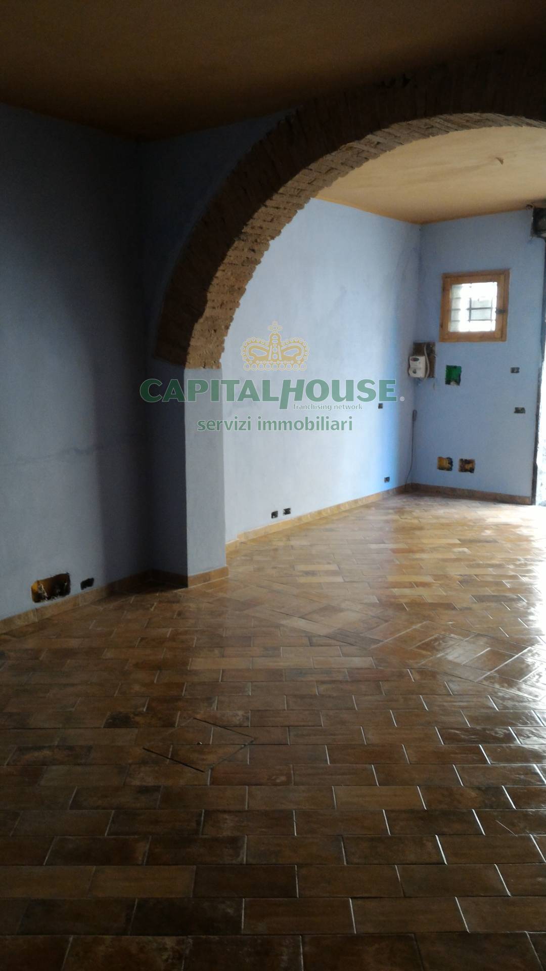 Magazzino in vendita a Certaldo