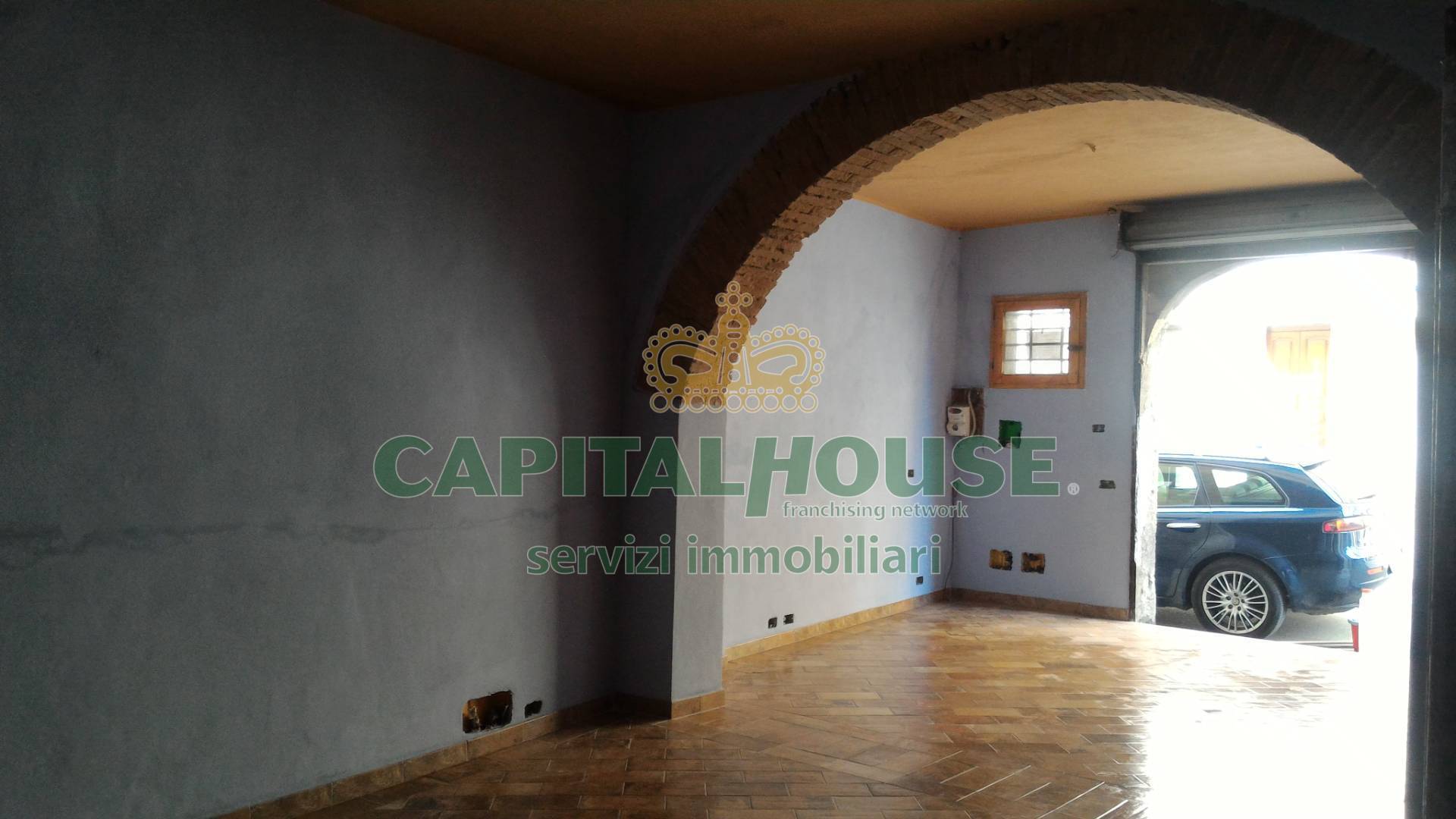 Magazzino in vendita a Certaldo