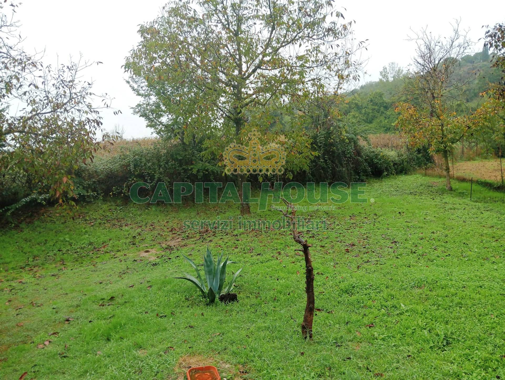 Villa trifamiliare in vendita a Certaldo