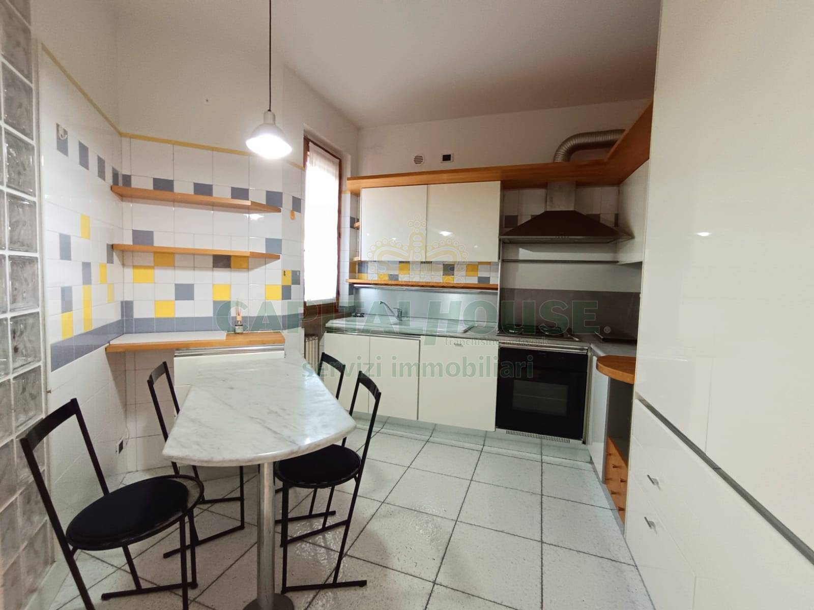 Appartamento in vendita a Gambassi Terme