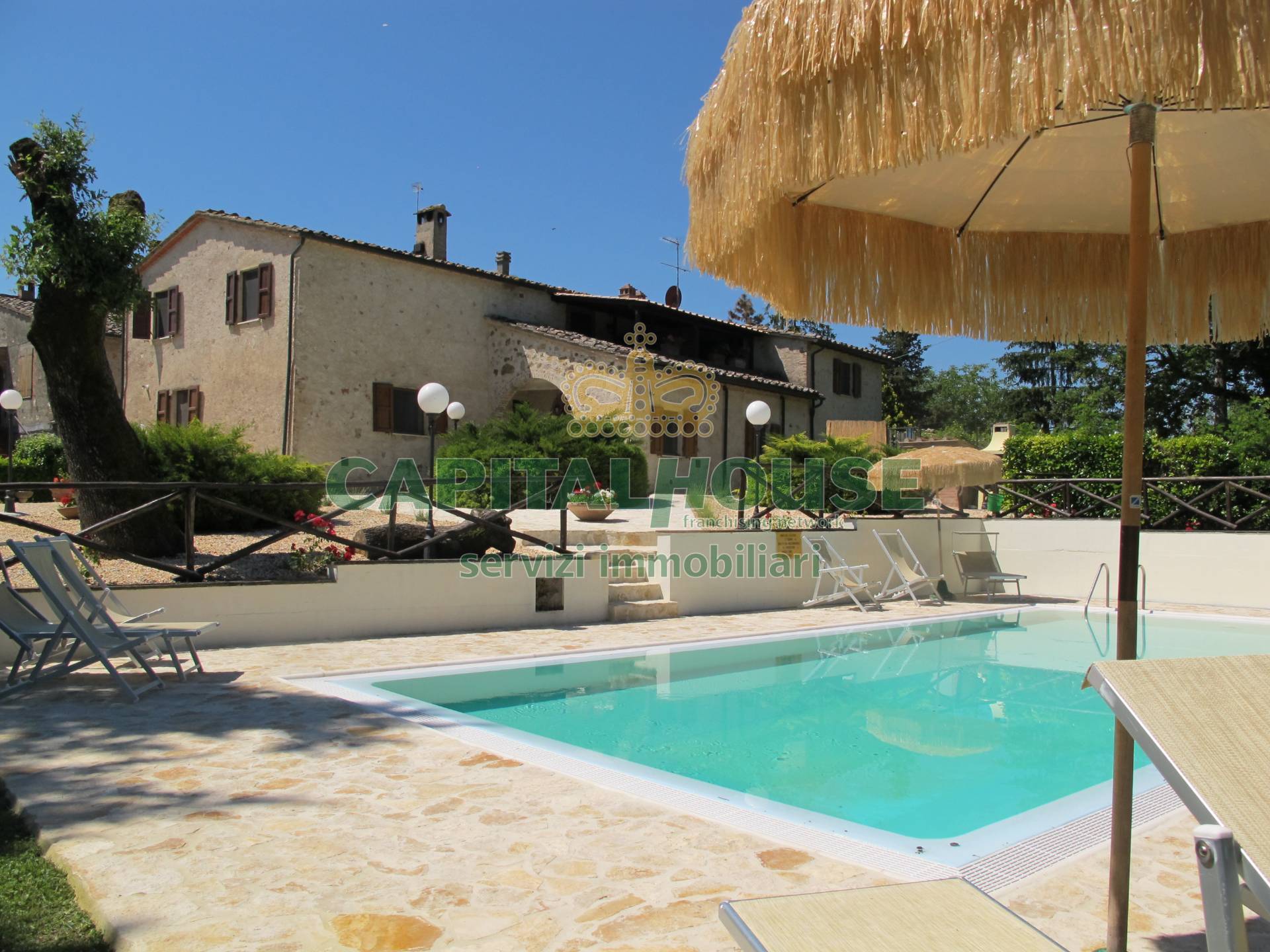 Rustico in vendita a Colle di Val d'Elsa, Quartaia