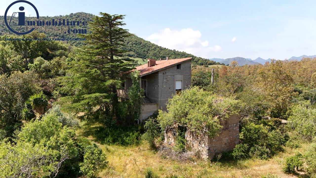 Casa indipendente in vendita a Lanusei