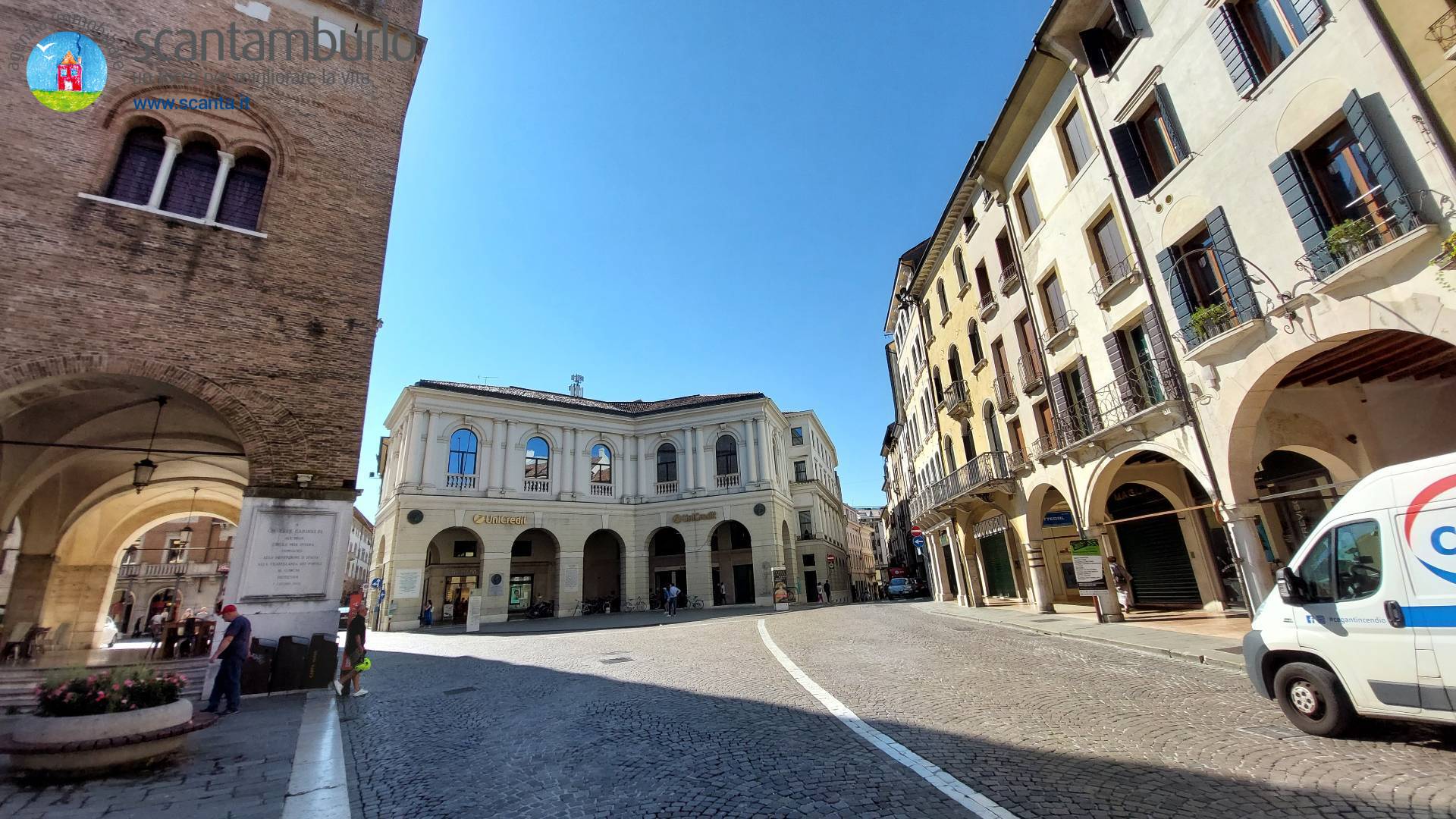 Negozio in vendita a Treviso, Centro storico