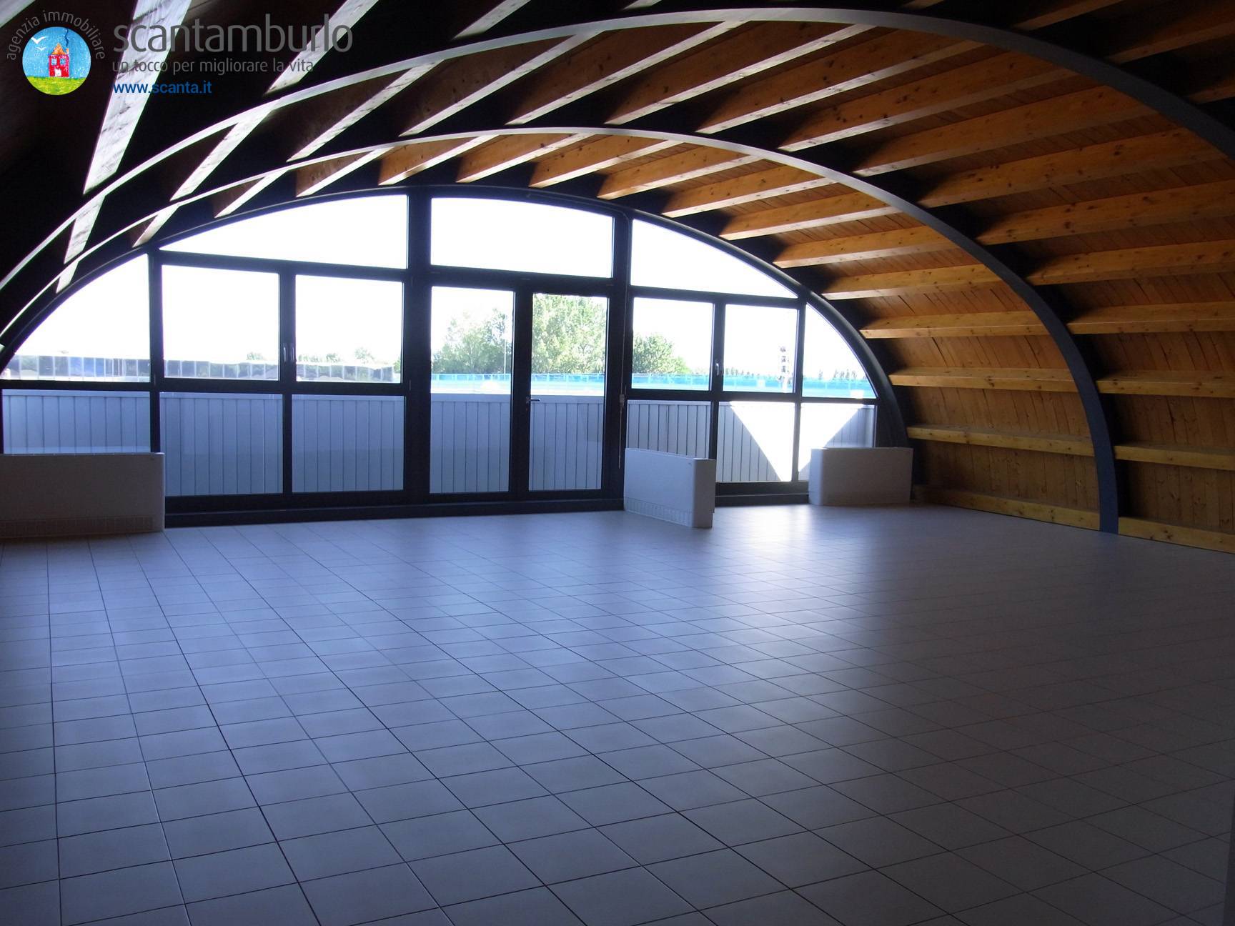 Locale commerciale in vendita a Treviso, S.Giuseppe