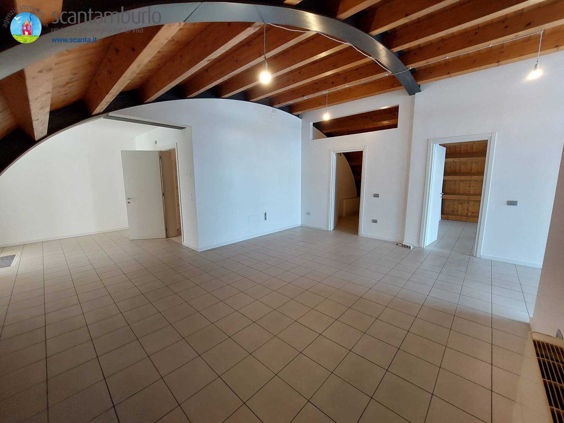 Locale commerciale in vendita a Treviso, S.Giuseppe