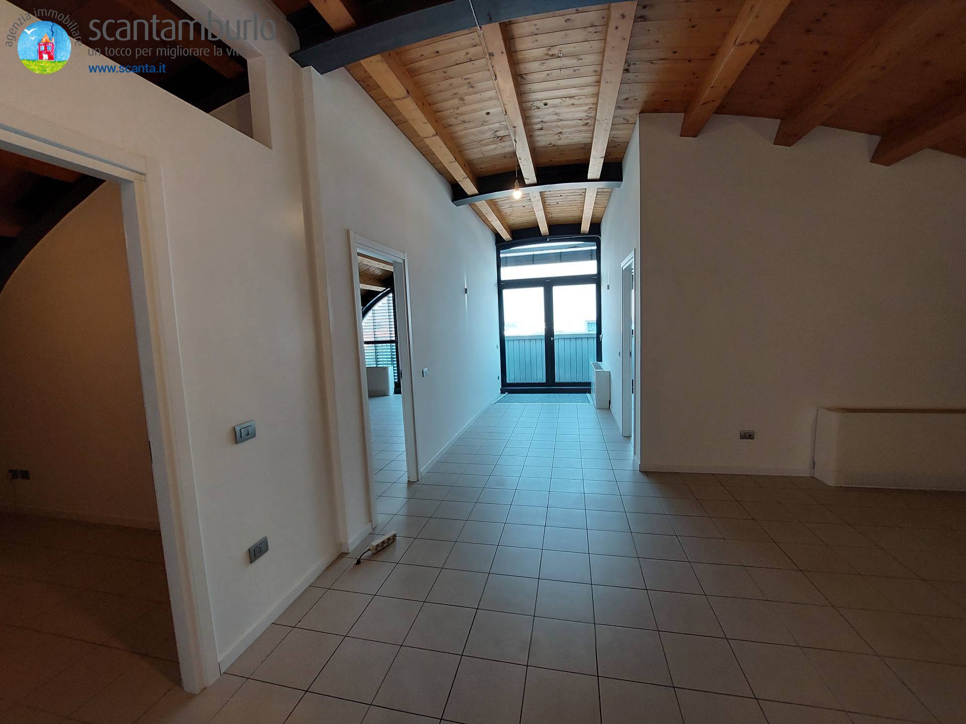 Locale commerciale in vendita a Treviso, S.Giuseppe