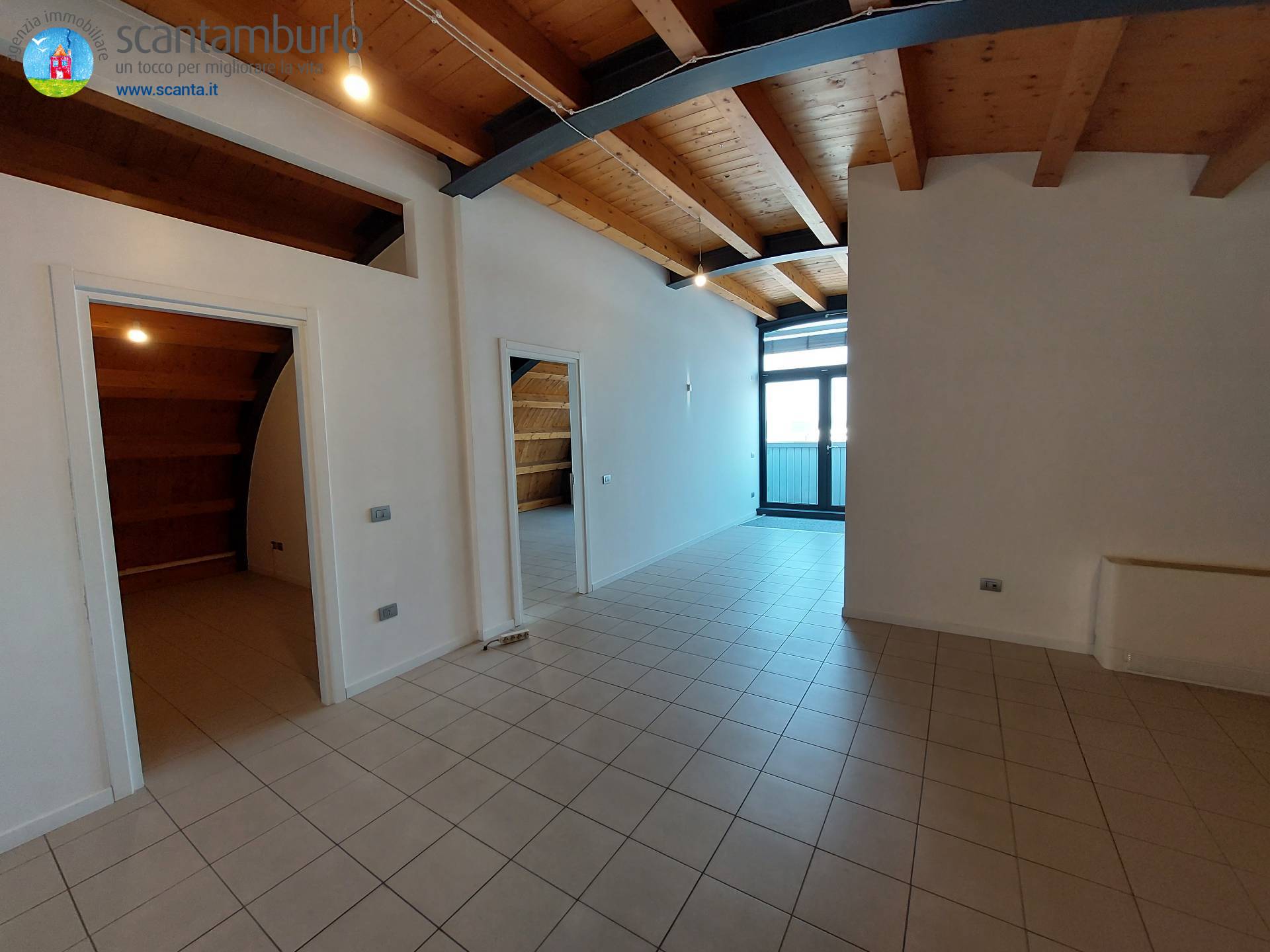 Locale commerciale in vendita a Treviso, S.Giuseppe