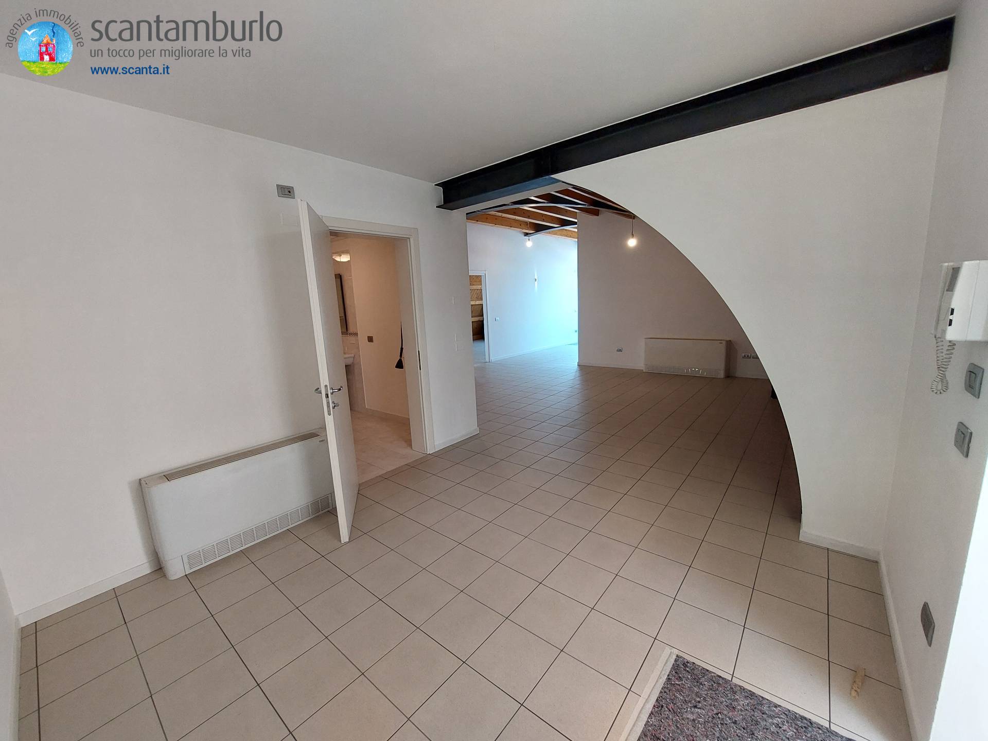 Locale commerciale in vendita a Treviso, S.Giuseppe