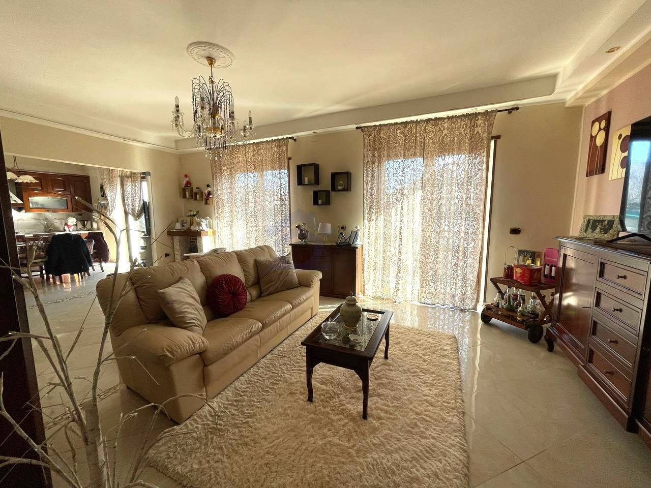 Appartamento in vendita a Torre Annunziata, sud