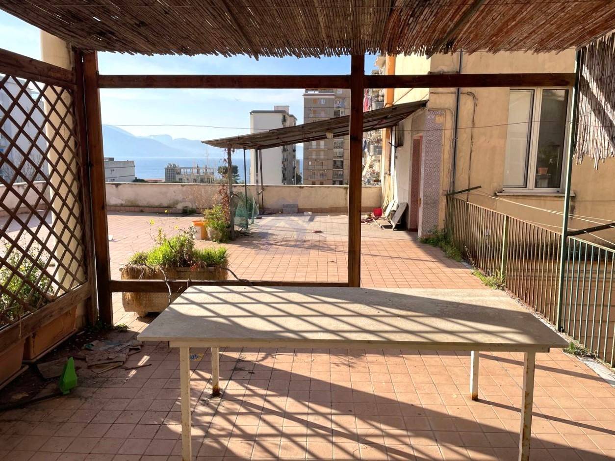 Appartamento in vendita a Torre Annunziata, nord