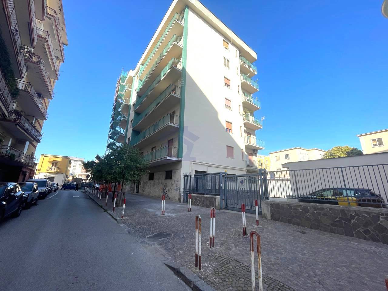 Appartamento in vendita a Torre Annunziata, nord