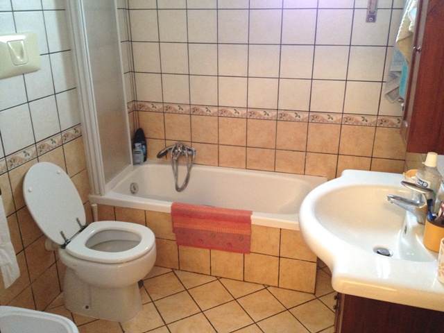 Appartamento in vendita a Torre Annunziata, sud