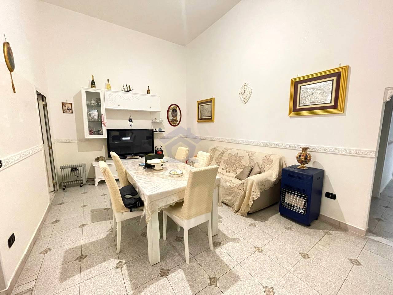 Appartamento in vendita a Torre Annunziata, sud