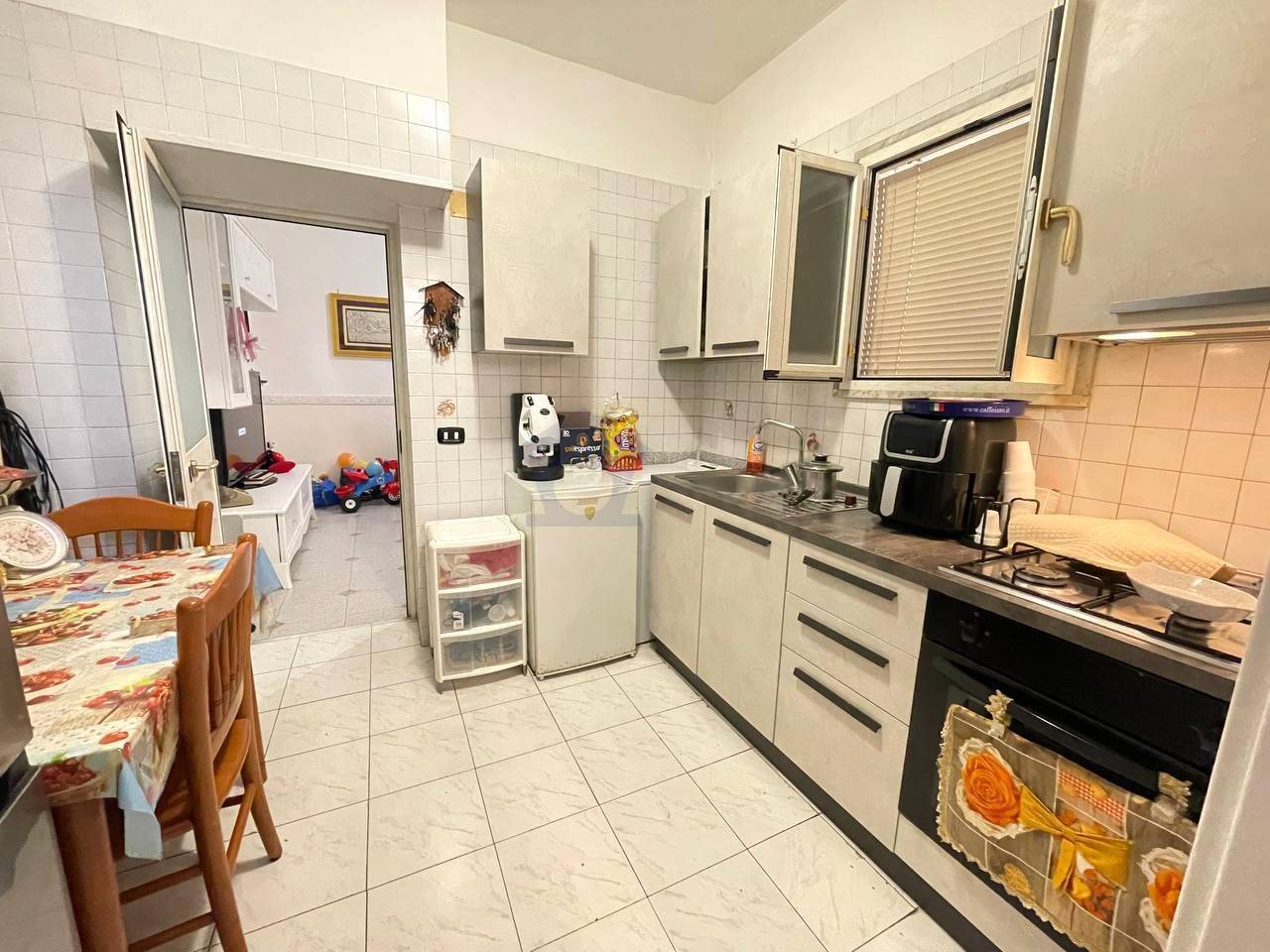 Appartamento in vendita a Torre Annunziata, sud