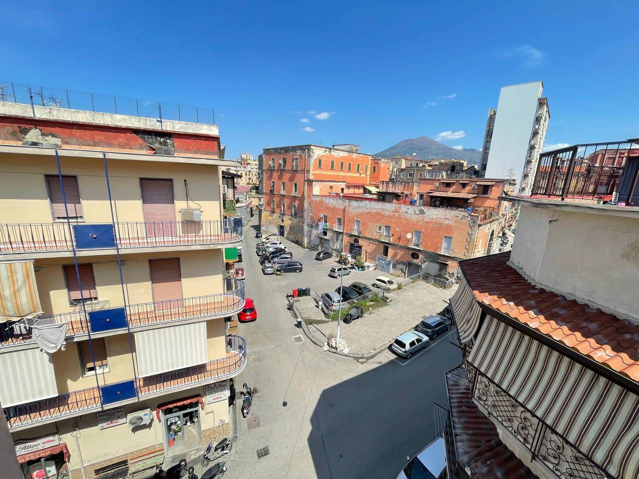 Appartamento in vendita a Torre Annunziata, sud