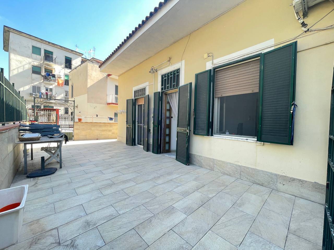 indipendente in vendita a Torre Annunziata, sud
