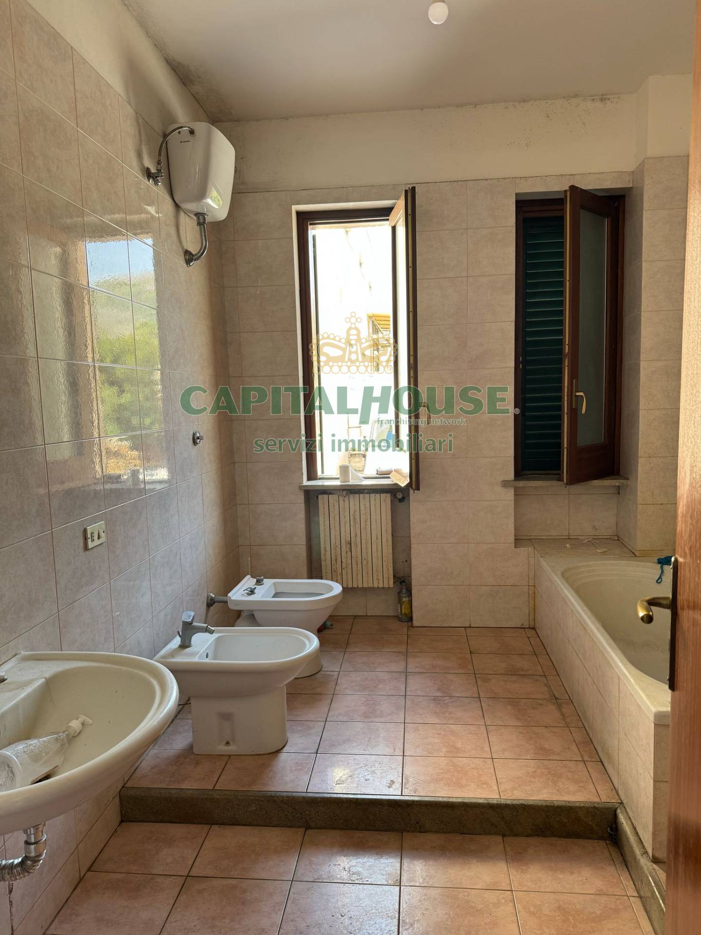 Ufficio in affitto a Domicella