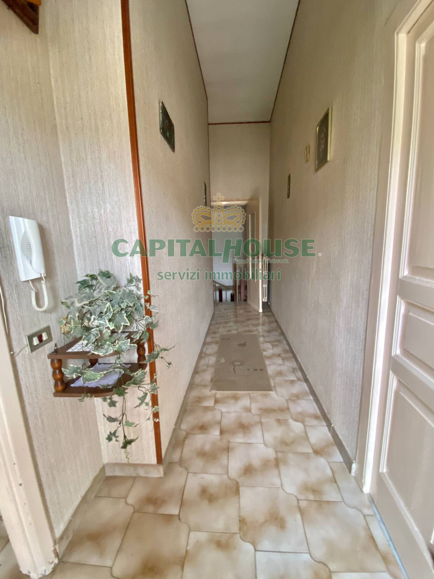 S.Indipendente in vendita a Domicella, Casola