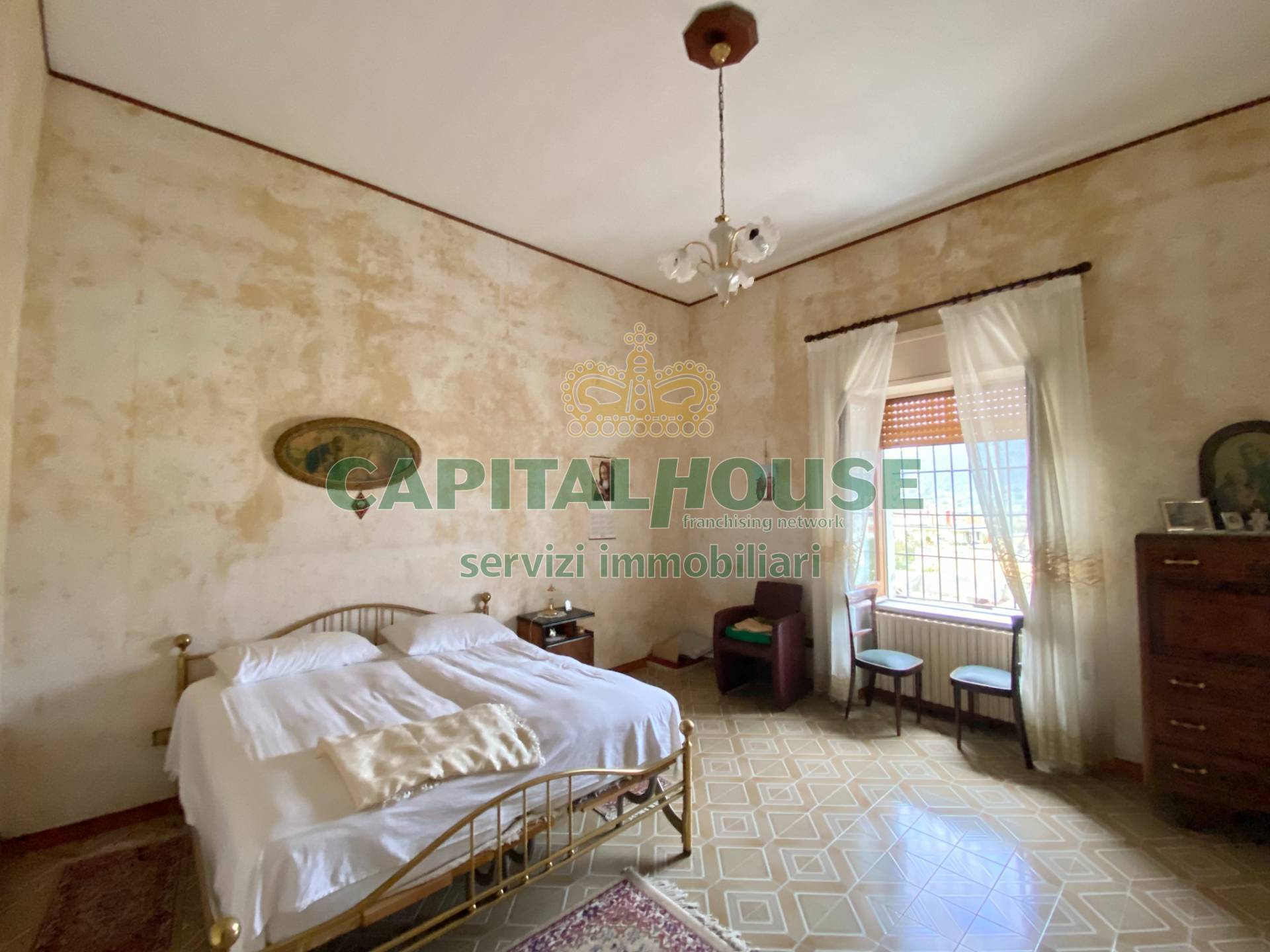 S.Indipendente in vendita a Domicella, Casola