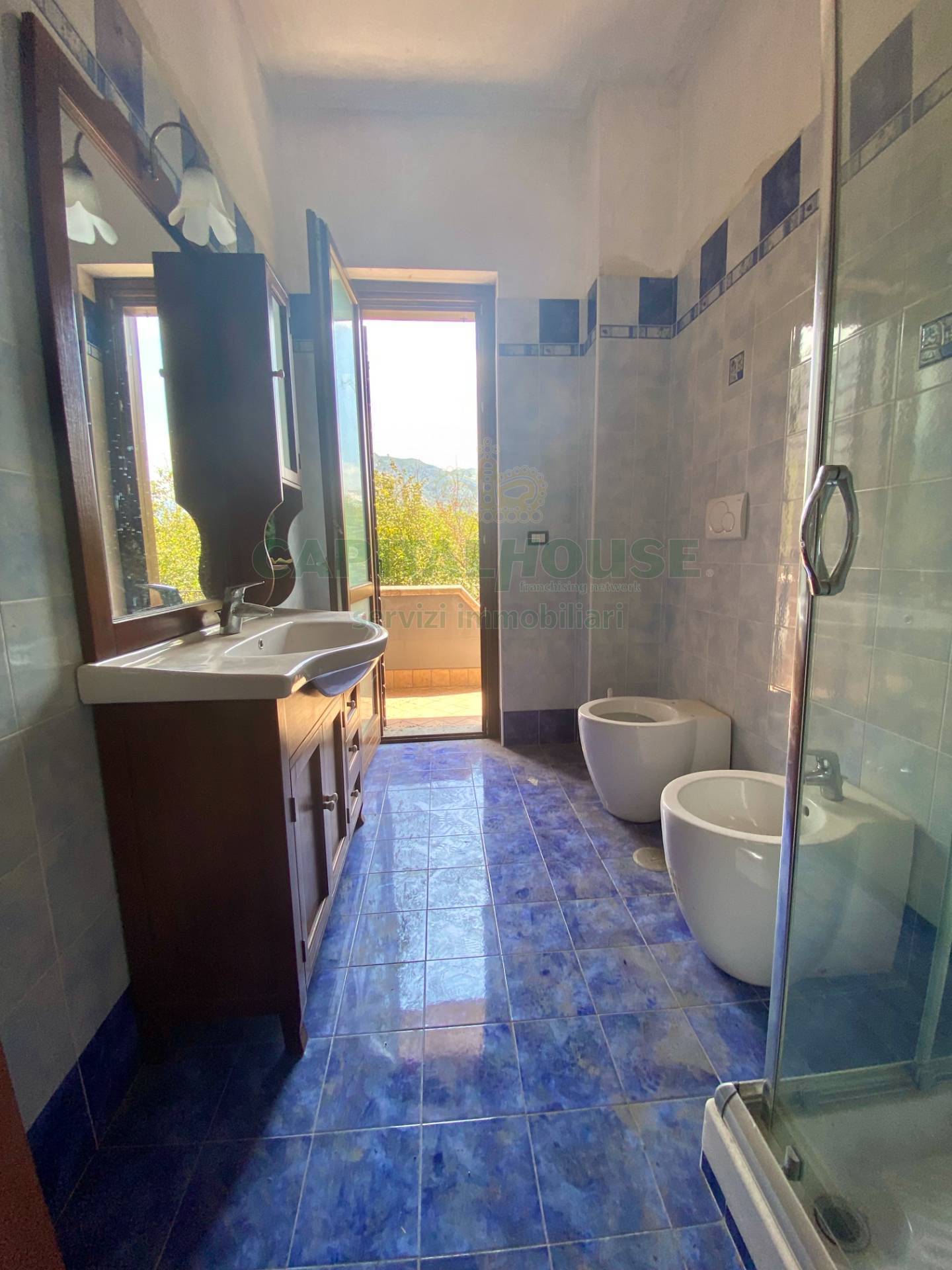 Villa in vendita a Pago del Vallo di Lauro