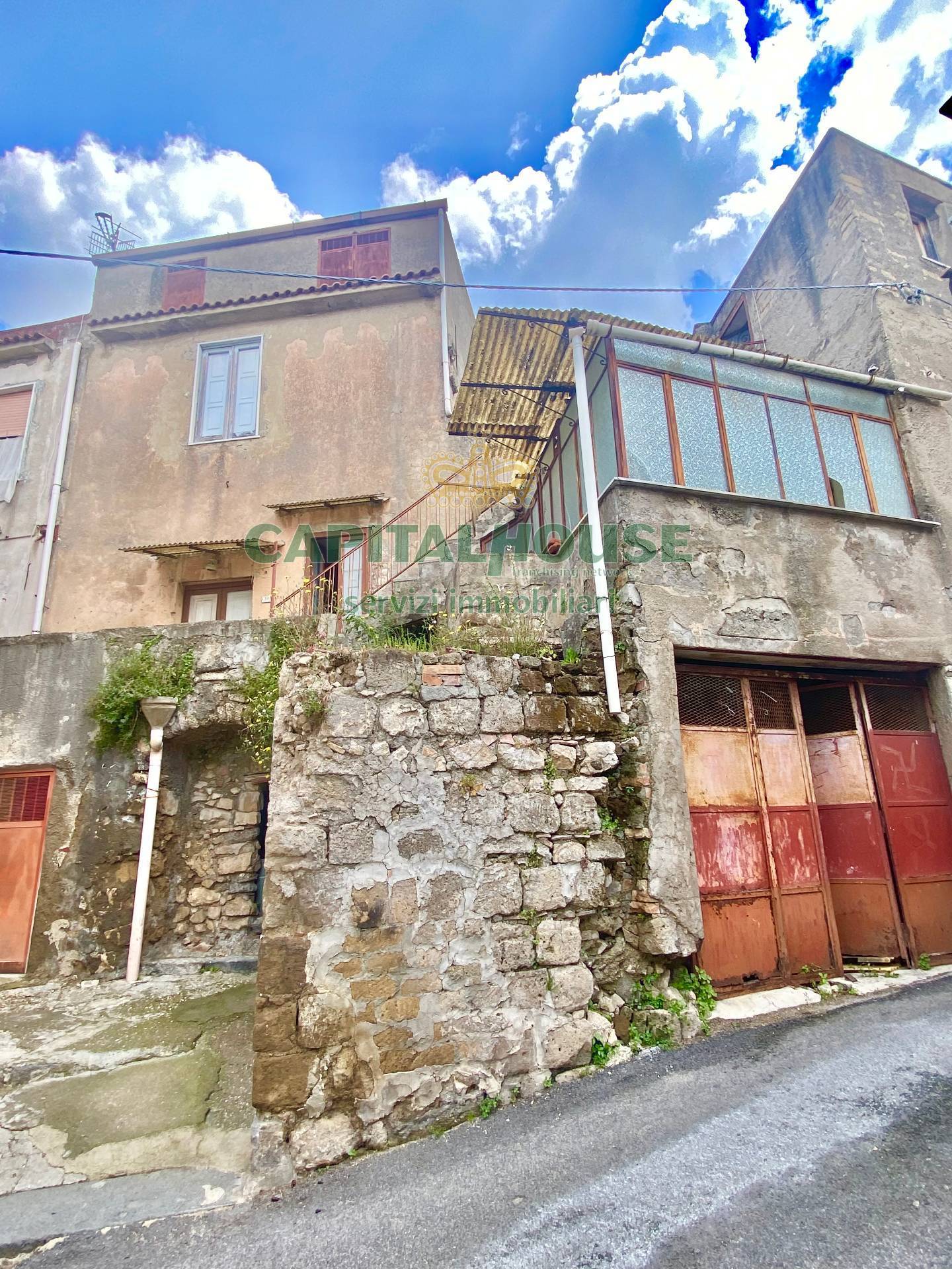 S.Indipendente in vendita a Domicella