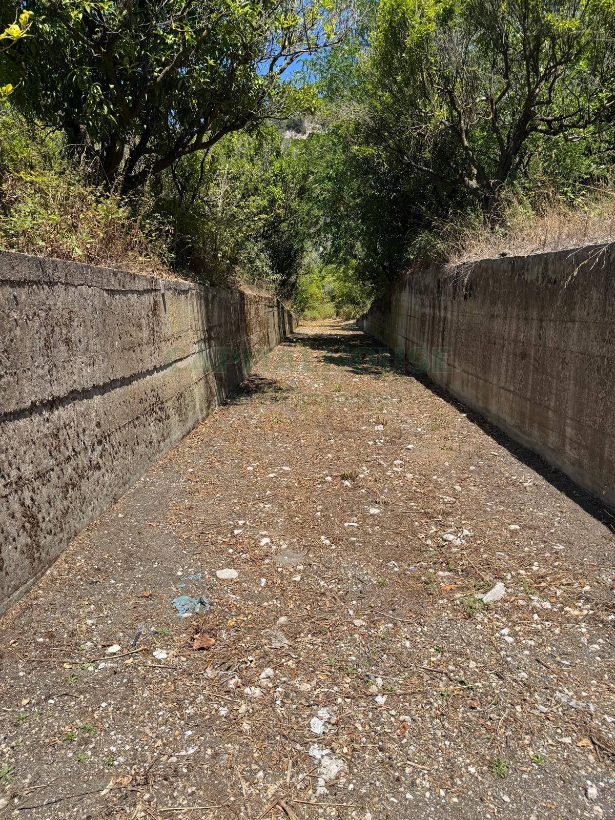 Terreno agricolo - Rudere in vendita a Palma Campania