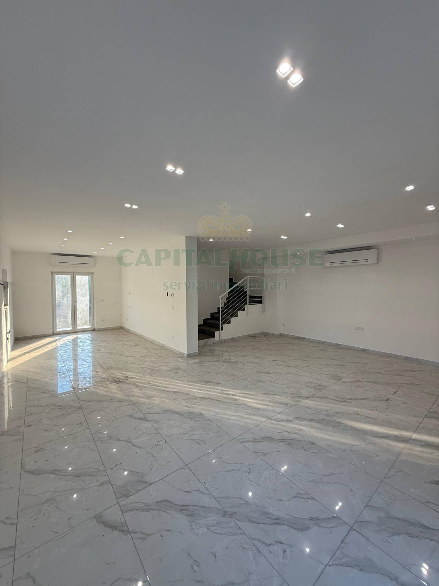 Villa in vendita a Palma Campania