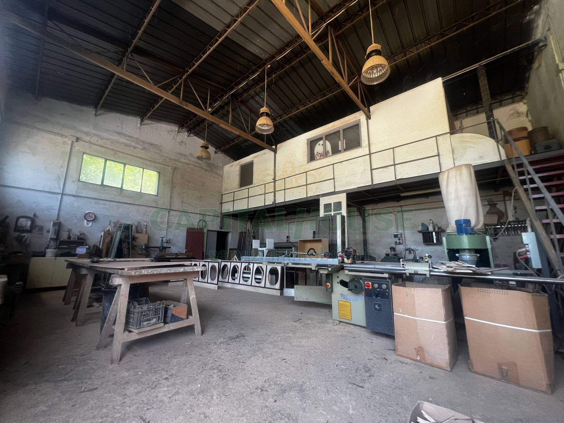 Commerciale in affitto a Manocalzati